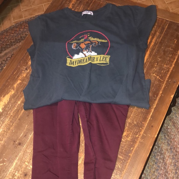 H&M maroon pull up jeans - Picture 4 of 4